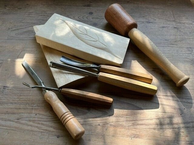 Initiation taille de bois : outils et gestes