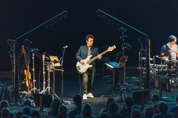 Eric serra live