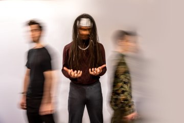 AKINROOTS