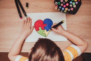 Autisme et troubles du neurodéveloppement : où en sommes-nous en 2026 ?, avec Frédérique Bonnet-Brilhaut