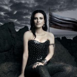 LAURA PAUSINI