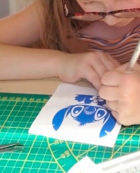 Atelier Jeunesse - Création de stickers personnalisés
