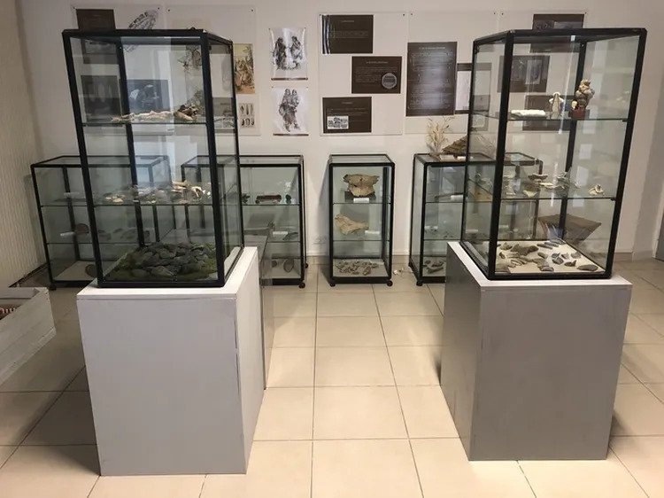 Musée Associatif de Montélimar (archéologie, géologie, préhistoire, médiéval et numismatique)