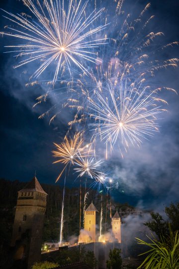 ANNULÉ - - Feu d'artifice à Cahors