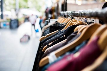 Troc vêtements Femme + Livres