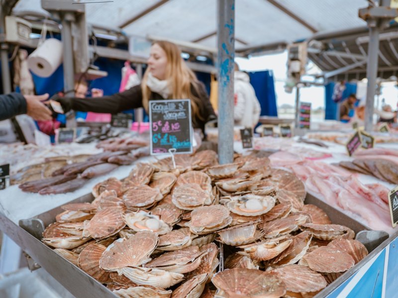 Marché aux poissons - Courseulles-Sur-Mer