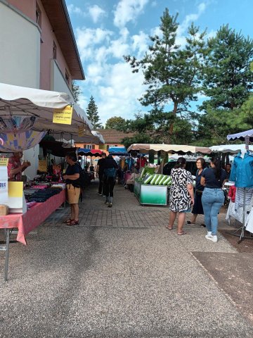 Marché hebdomadaire de Saint-Laurent-en-Grandvaux