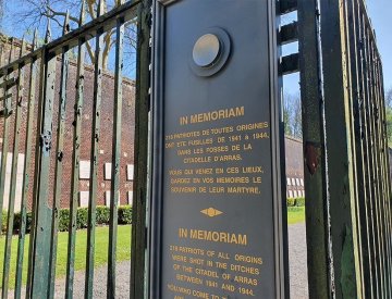 Cérémonie d'hommage aux 218 fusillés d'Arras dont 14 Carvinois