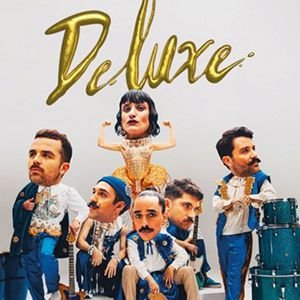 DELUXE