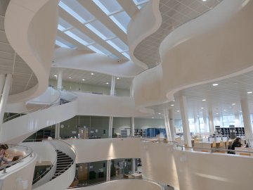 Visite guidée architecturale de la bibliothèque universitaire