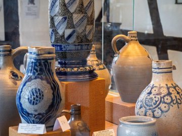 Exposition : Bleu cobalt