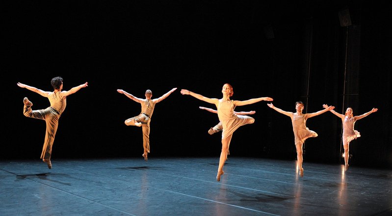 Le lac des cygnes - ballet preljocaj