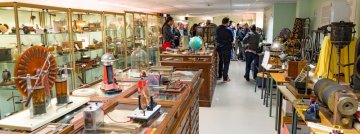 Visite guidée de la galerie d'instruments scientifiques