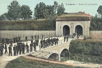 Visite thématique à Langres : Plaisirs de garnison et chroniques galantes