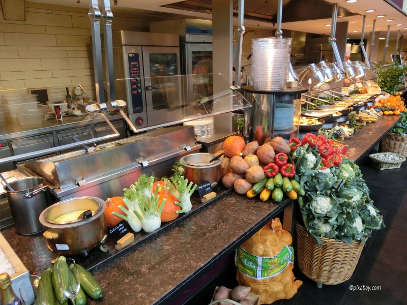 Bio et local à la cantine : une utopie ?