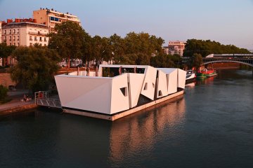 À la découverte du premier théâtre flottant