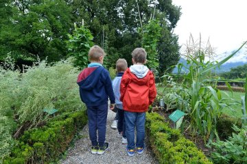 La visite des 2-3 ans : Le jardin des Charmettes