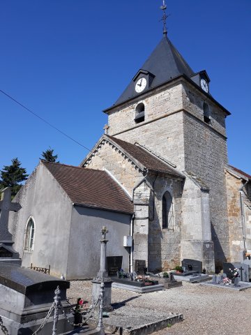 Visitez une église des XIIIe et XVIIe siècles