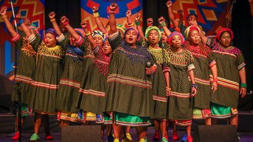 SOWETO GOSPEL CHOIR