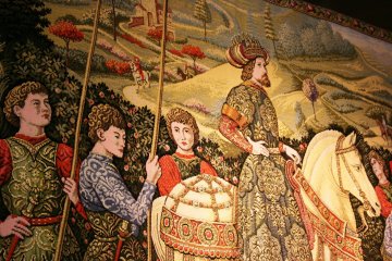 Castrum de Ségur : La tapisserie un art somptuaire du Moyen Âge