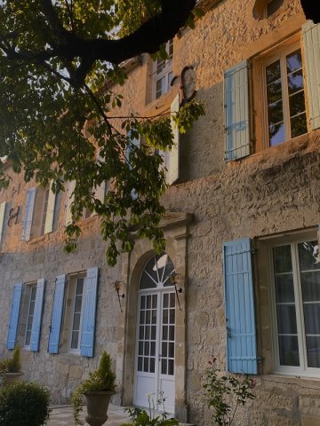 Un Petit Château - Expo