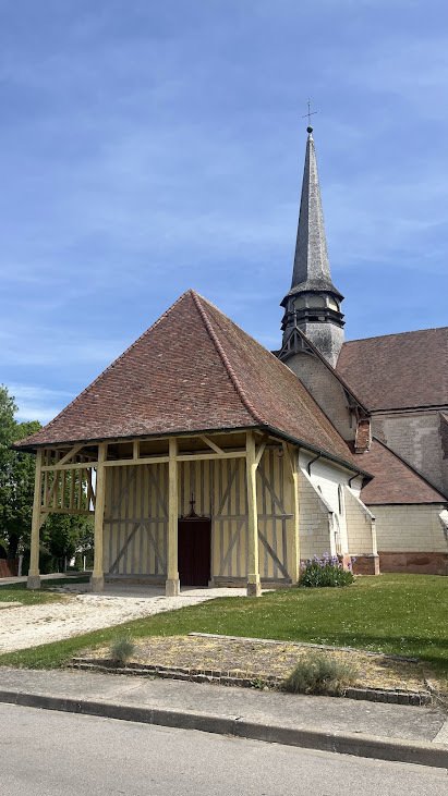 Visitez l'église Saint-Sulpice et sa tribune d'orgue en bois