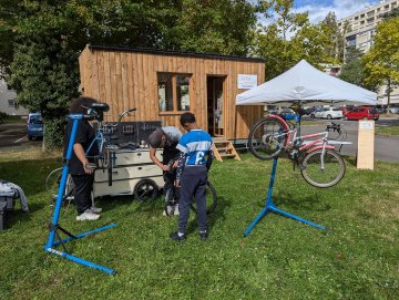 Atelier réparation de vélo avec la Petite Rennes !