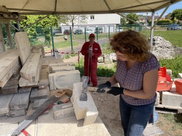 Démonstration : accueil par les bénévoles du chantier