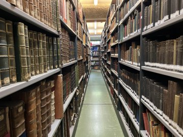 Visite guidée du fonds patrimonial et des archives municipales