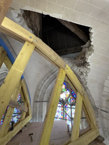 Eglise Saint-Pierre d'Ault : regard sur un patrimoine en danger