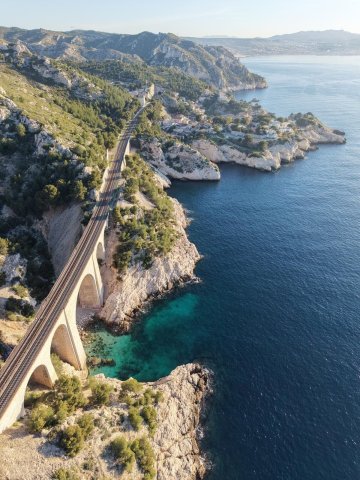 A la découverte de la ligne ferroviaire de la Côte Bleue en TER ZOU !