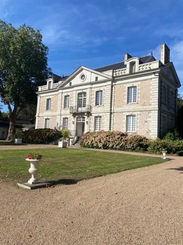 Visite guidée d'une propriété du 18ème siècle au confluent de la Loire et de la Maine
