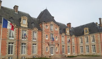 Visite guidée de l'Hôtel de Guise et de son parc, siège de la préfecture de l'Orne