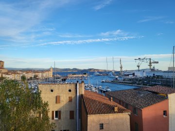 Parcours Historique du Centre Ancien par l'Atelier bleu CPIE Côte Provençale