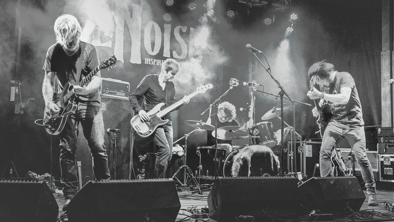 LeNoise A tribute to Neil Young