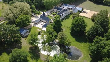 Visite et dégustation de vin au Manoir de la Mazeraie