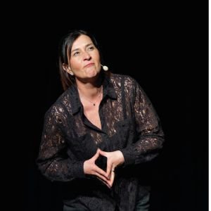 BÉNÉDICTE BOUSQUET