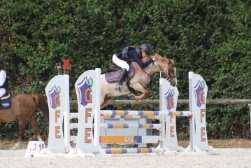 Concours de saut d’obstacles Club-Poney au Haras des Louveaux
