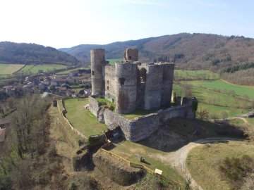 Patrimoine en péril : restaurer le château de Domeyrat