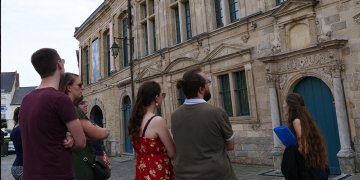 visite découverte de l'hôtel de la Noble-cour et de l'exposition temporaire