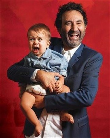 Mathieu Madénian dans À pleurer de rire