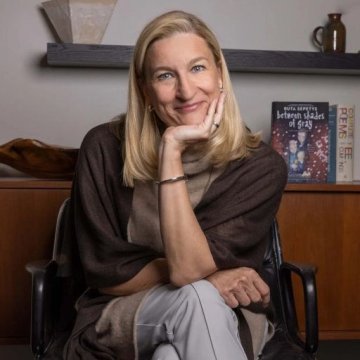 Rencontre / dédicace avec Ruta Sepetys