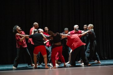 La terre en transe - Cie Anania Danses, Taoufiq Izeddiou