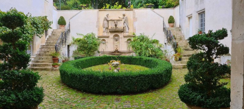 Visite libre de la fontaine et des jardins de la Samaritaine