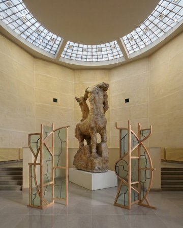 Visites et ateliers en lien avec le Contrepoint d’Anthony Guerrée - Paravent en papier coloré
