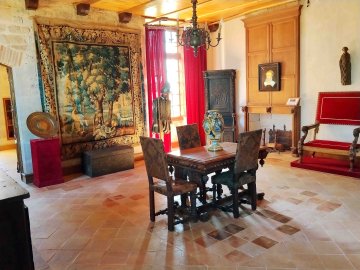 Visite guidée ou libre du château de la Reine Margot