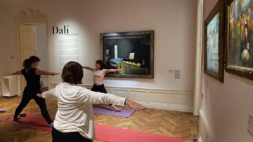 YOG'ART - SALUTATION AU SOLEIL DE RIGAUD