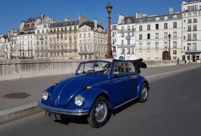 Visite guidée : Balade guidée dans Paris en Coccinelle décapotable