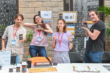 Atelier dégustation avec l'association Miel -