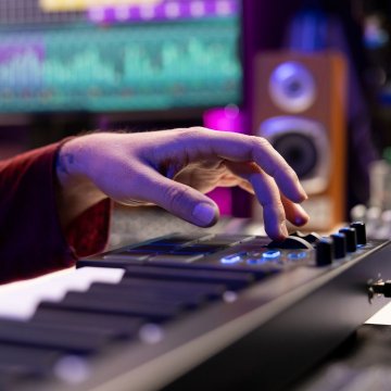 Showcase et démonstration d'instruments de musique numérique
